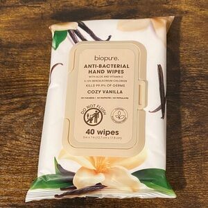 Cozy Vanilla Anti-Bacterial Hand Wipes